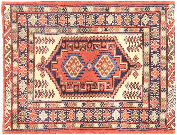 Beige persia Turkman Teppe  92 x 62 cm
