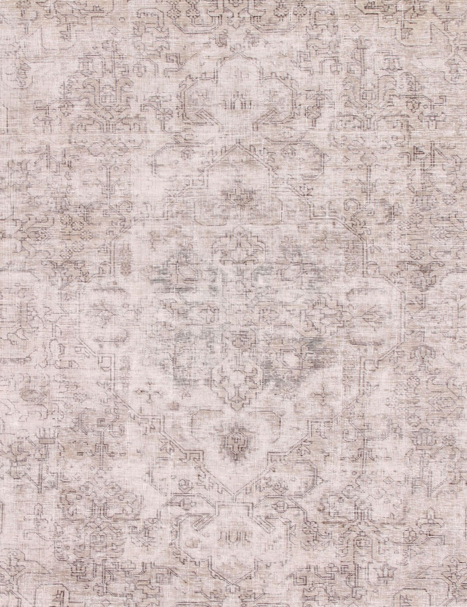 Tapis persan vintage  beige <br/>270 x 180 cm