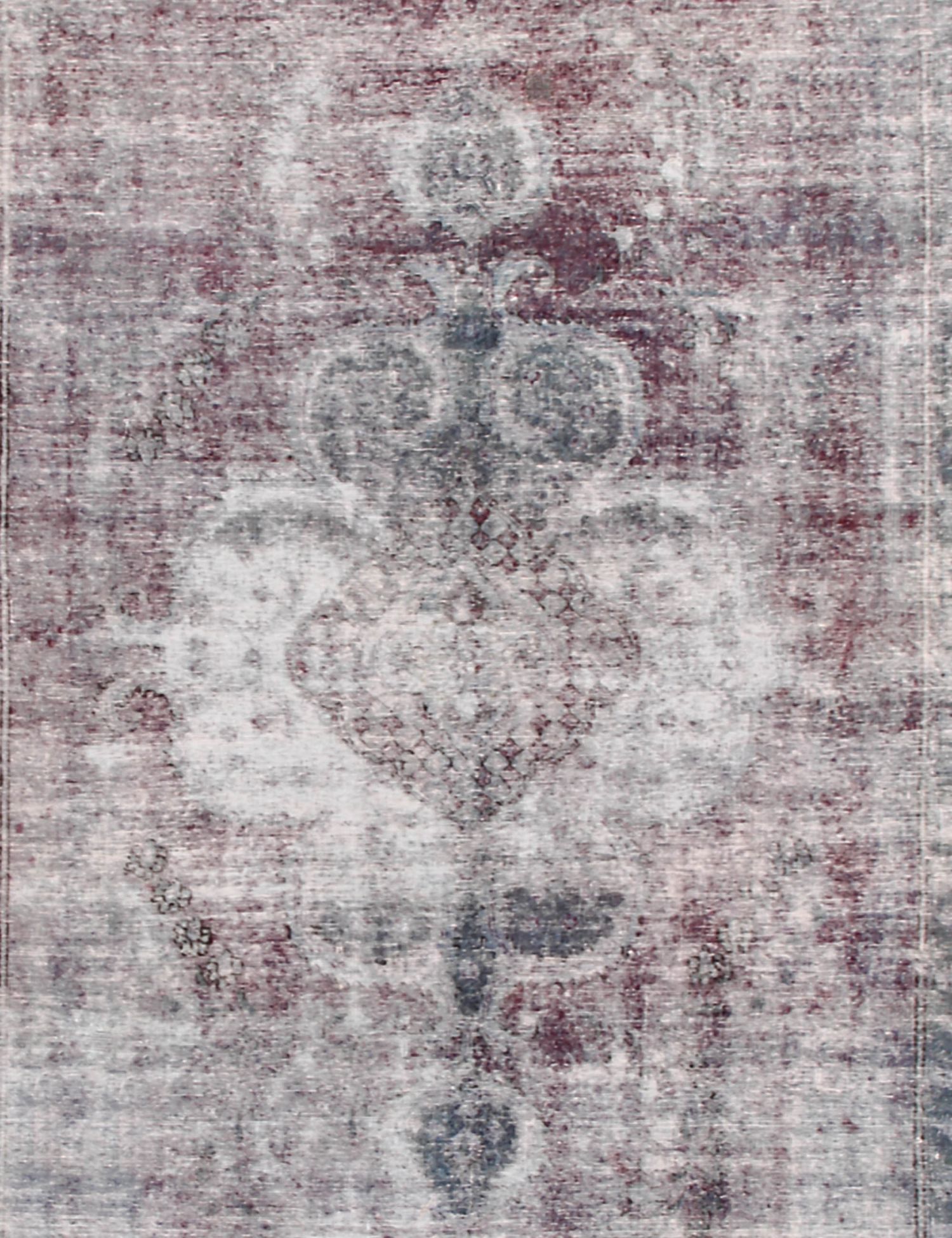 Tapis persan vintage  violet <br/>325 x 215 cm
