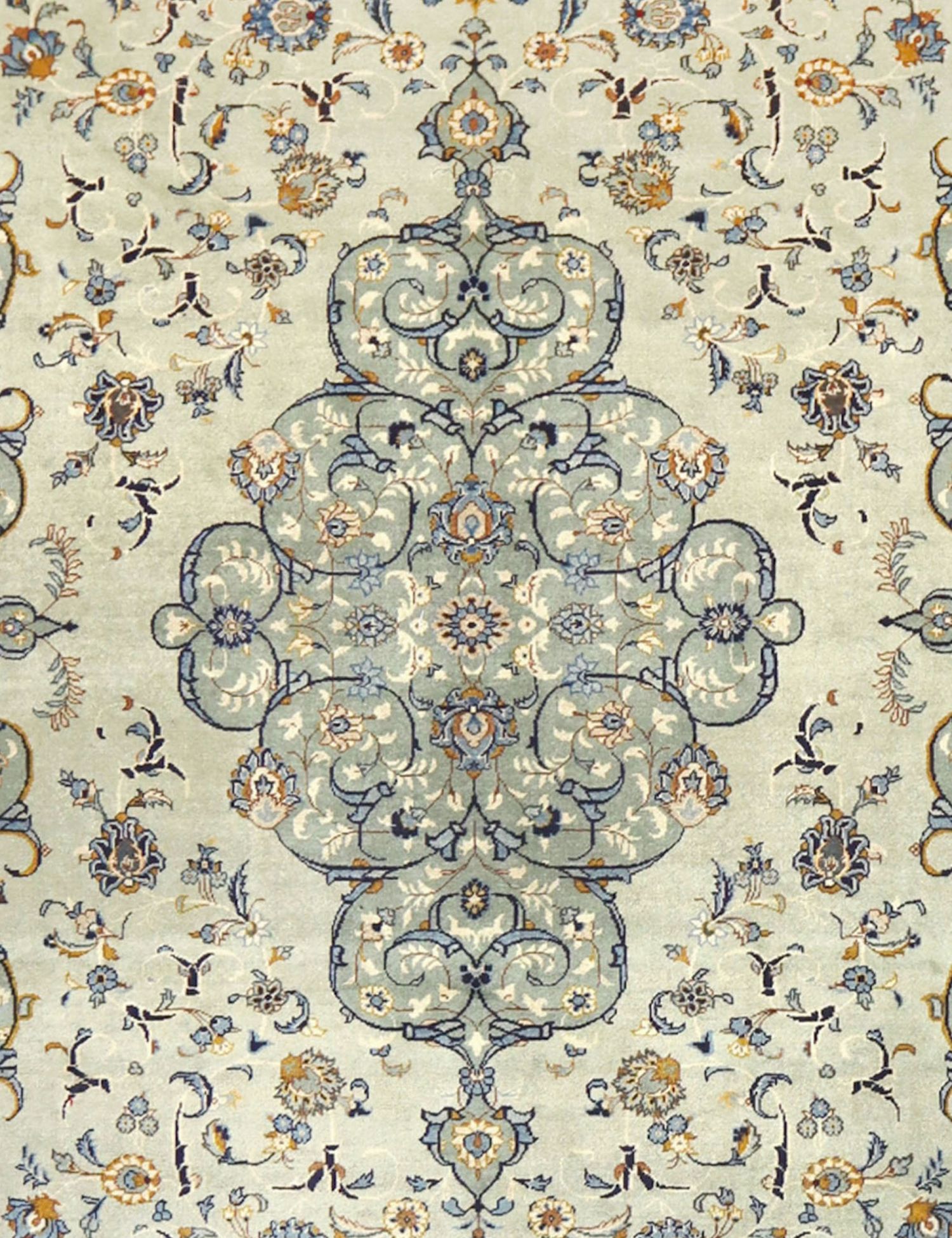 Persisk teppe   339 x 242 cm