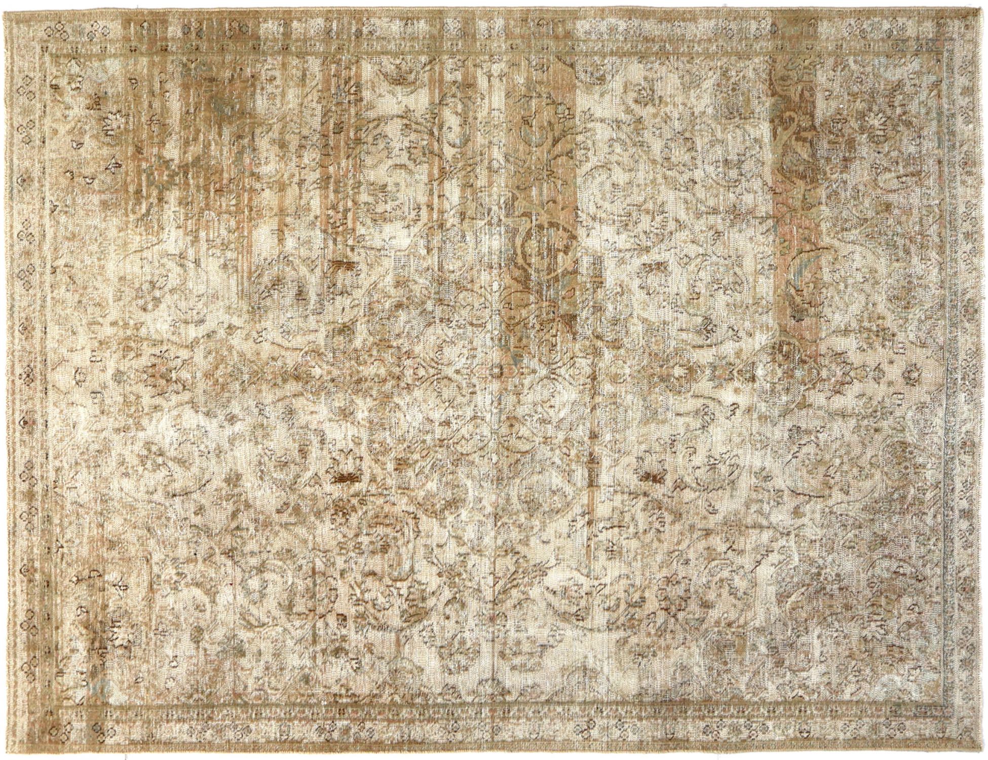 Tapis Persan vintage  beige <br/>305 x 218 cm