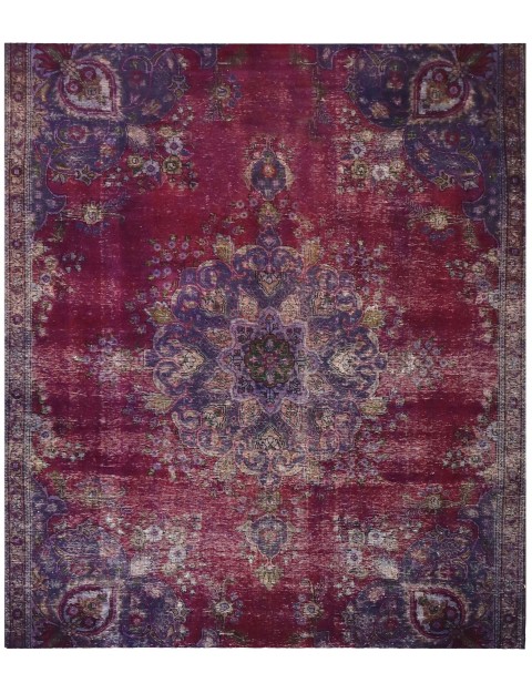 Persian Vintage Carpet  <br/>300 x 221 cm