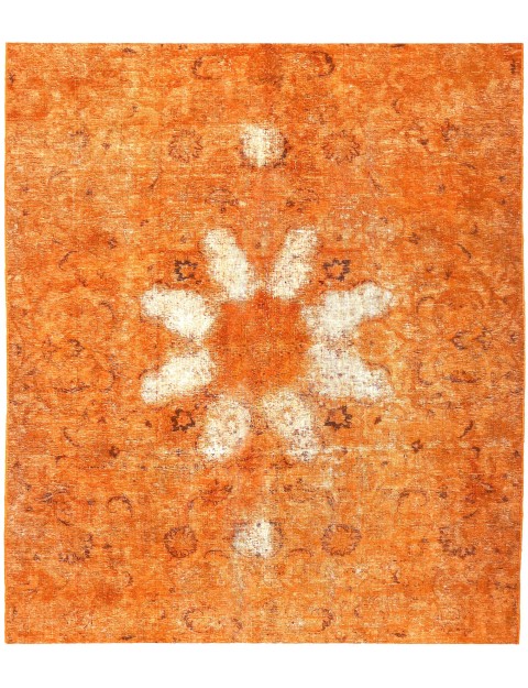 Vintage Carpet  <br/>250 x 207 cm