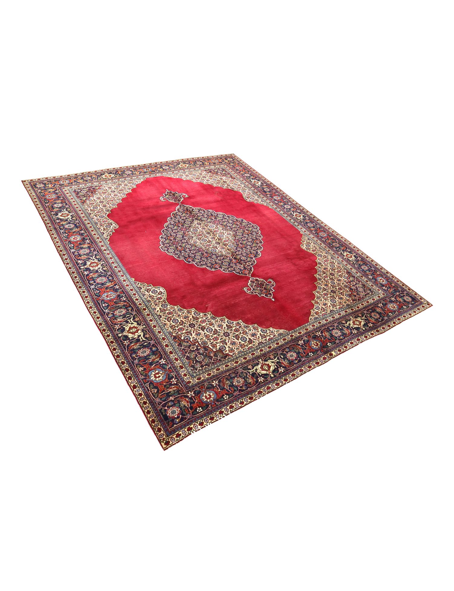 Tabriz Patina   375 x 284 cm