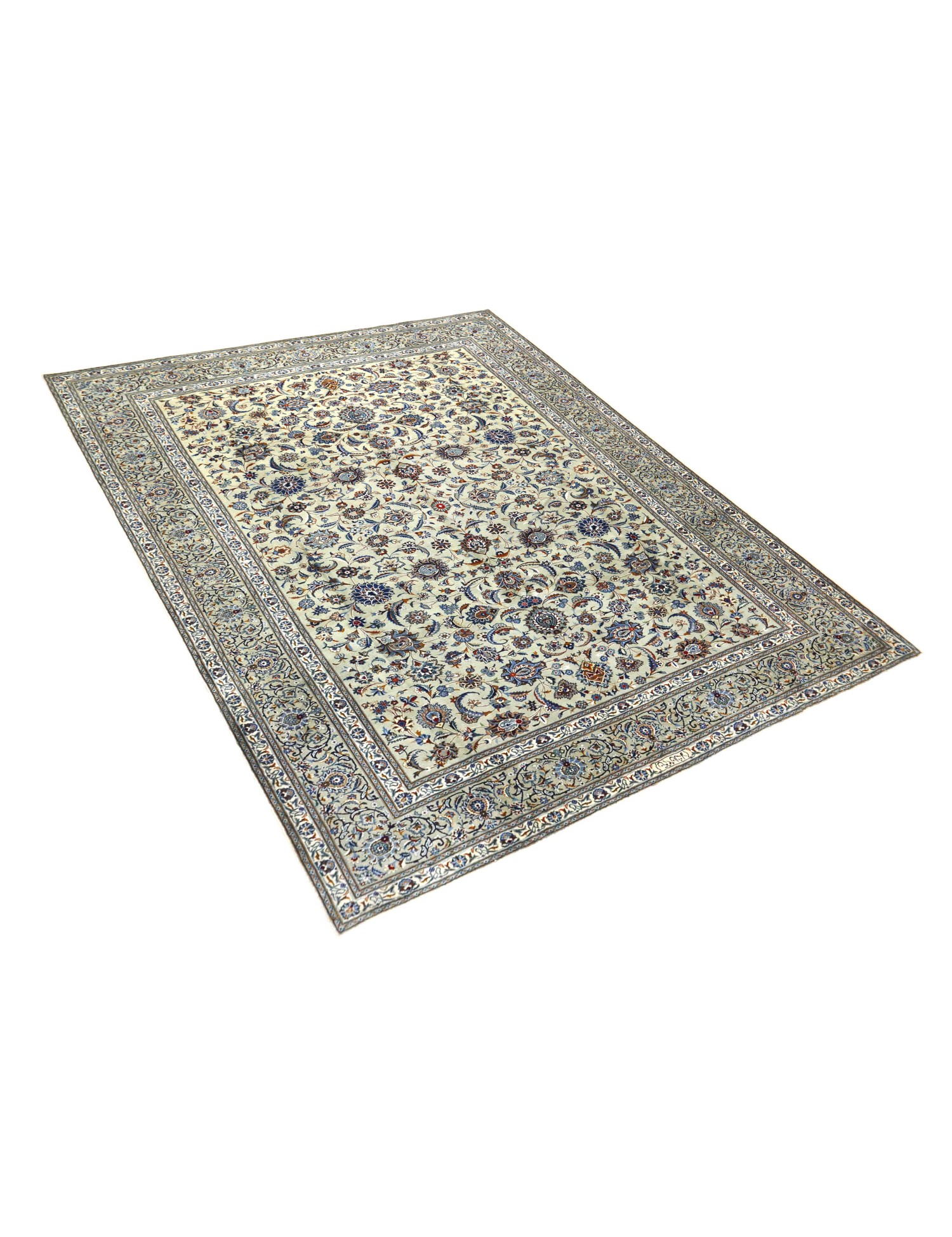 Kashan Patina   347 x 260 cm