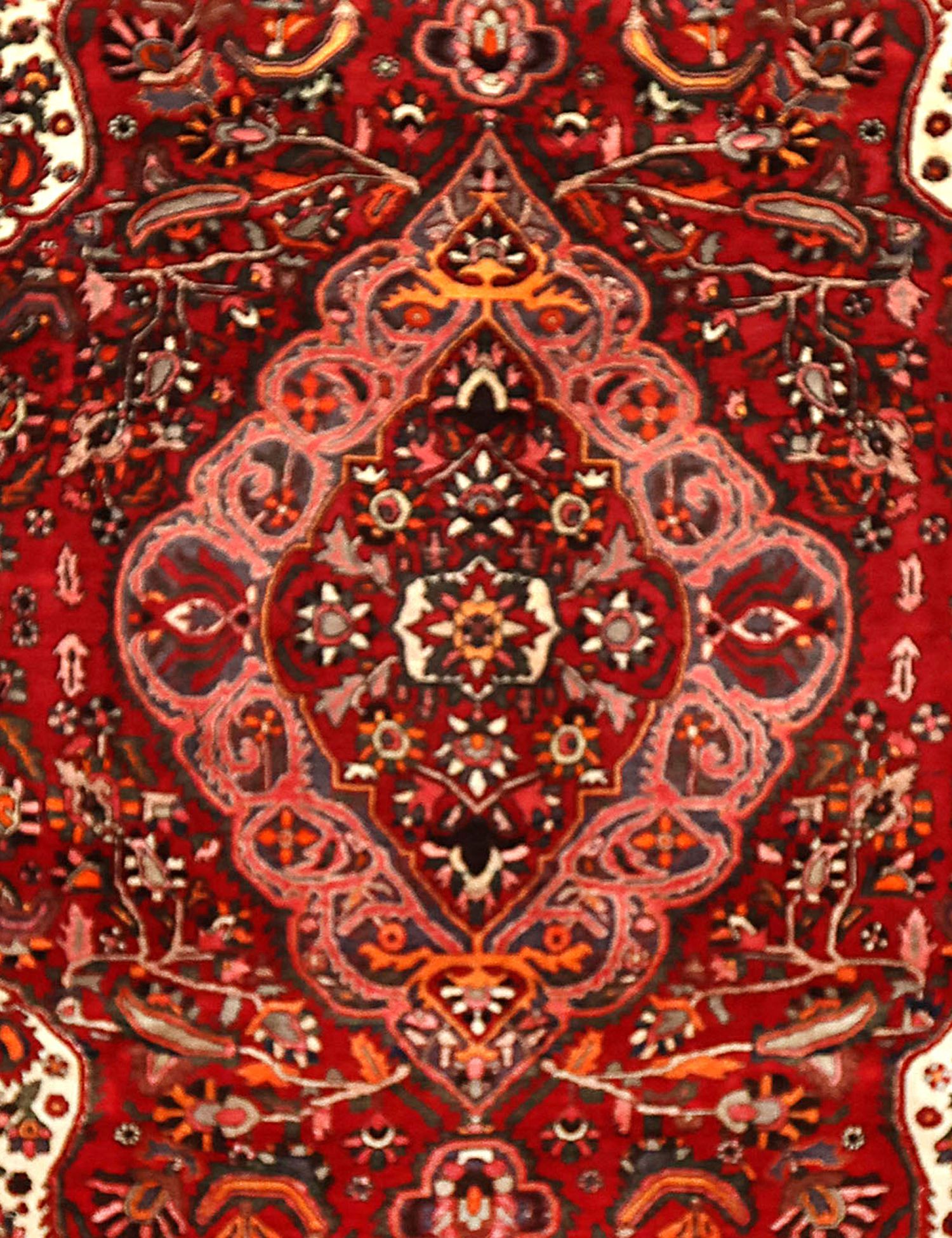 Bakhtiar   340 x 245 cm