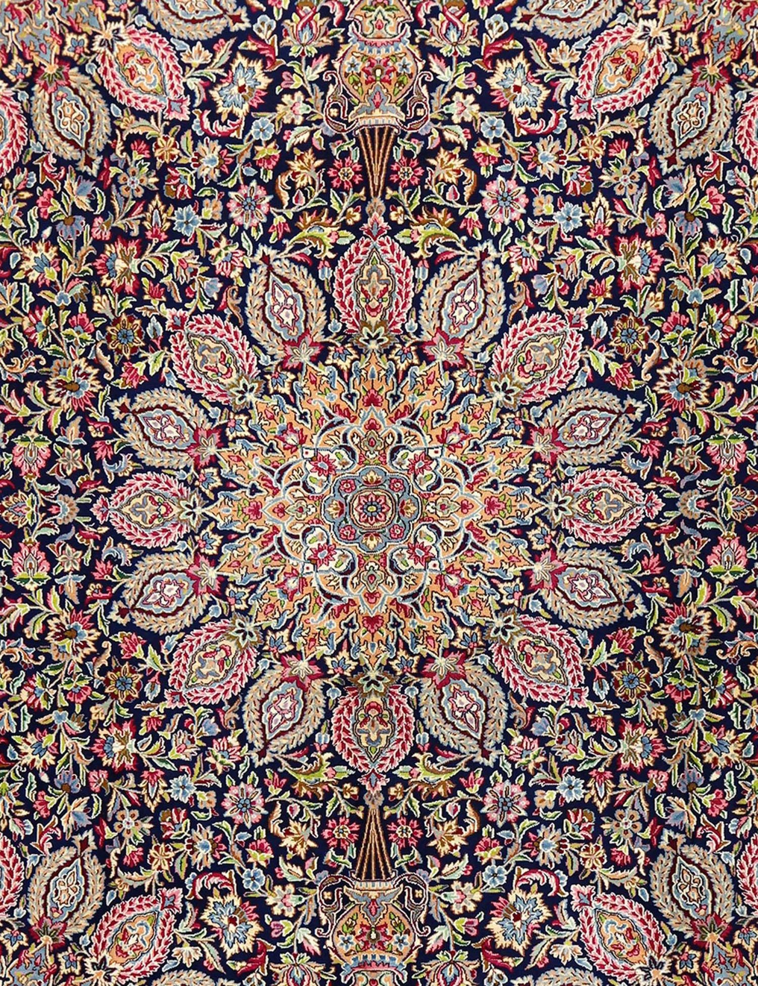 Kerman   388 x 297 cm