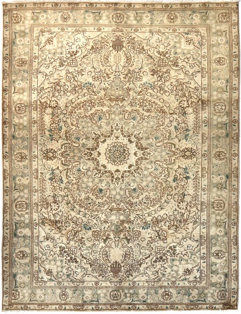 Vintage Carpet  <br/>297 x 202 cm