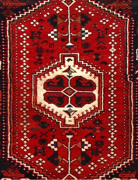 Shiraz  <br/>171 x 105 cm