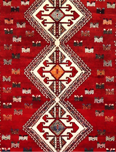 Shiraz  <br/>290 x 173 cm