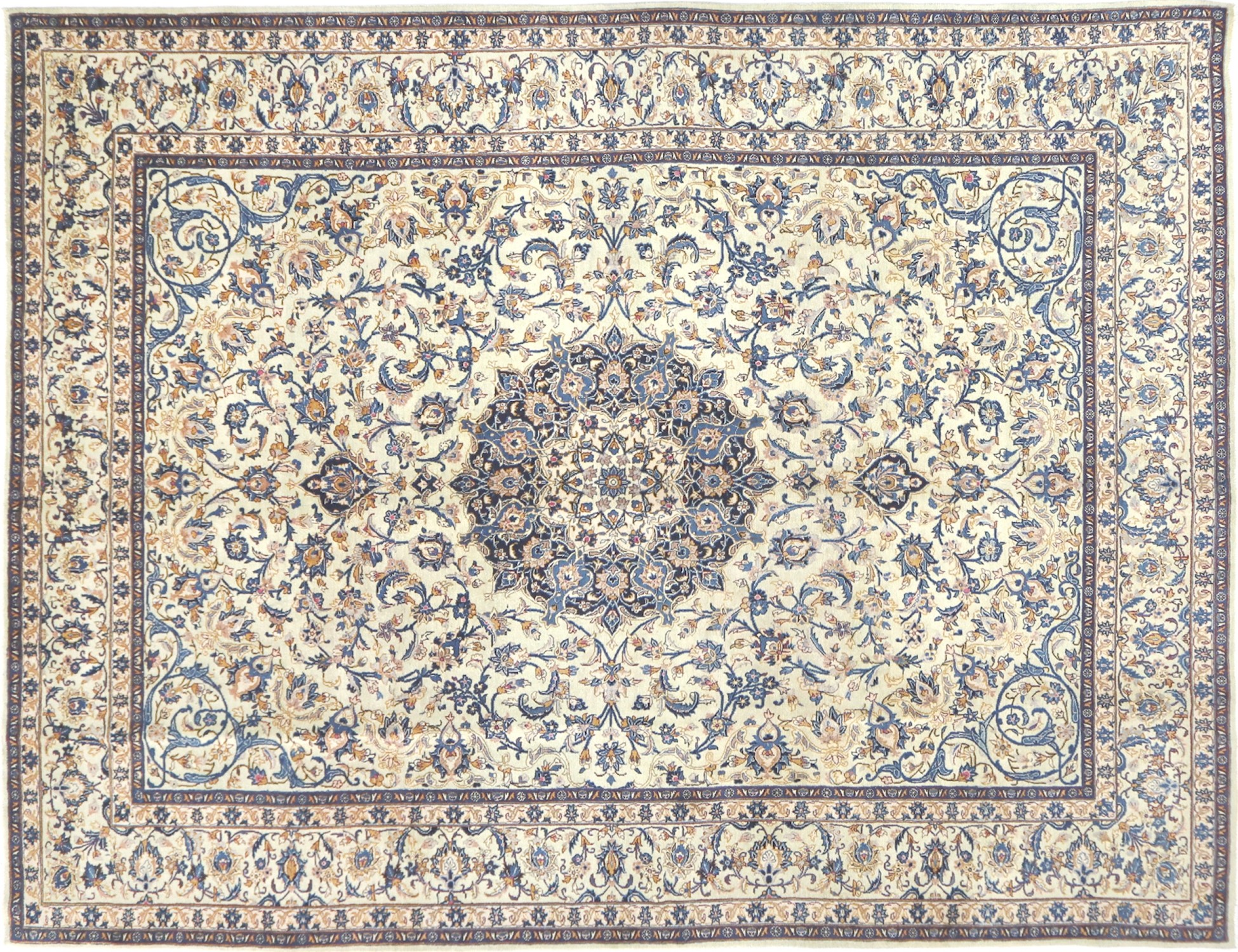 Kashmar Patina   385 x 298 cm