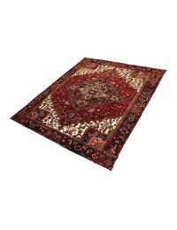 Red  Persia Heriz  270 x 193 cm