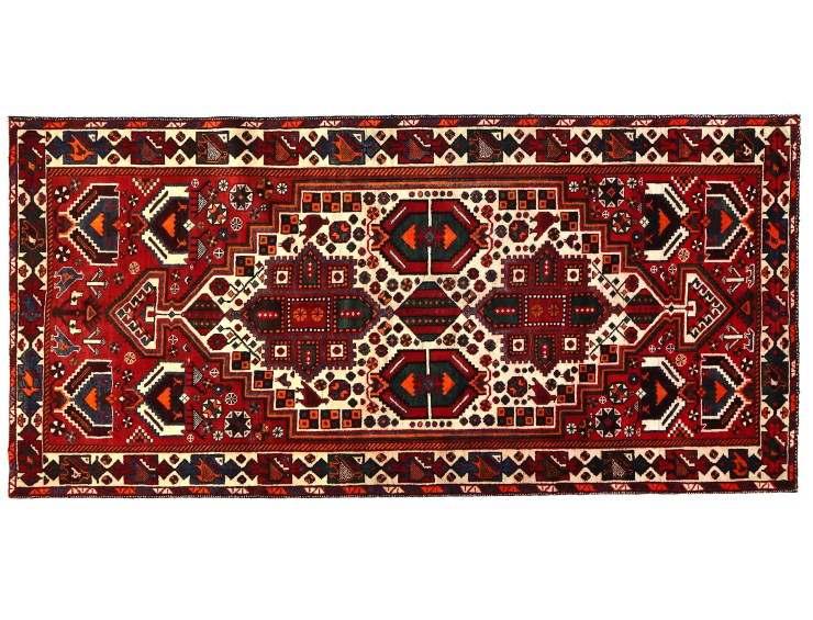 Punainen Persia Bakhtiar  320 x 160 cm