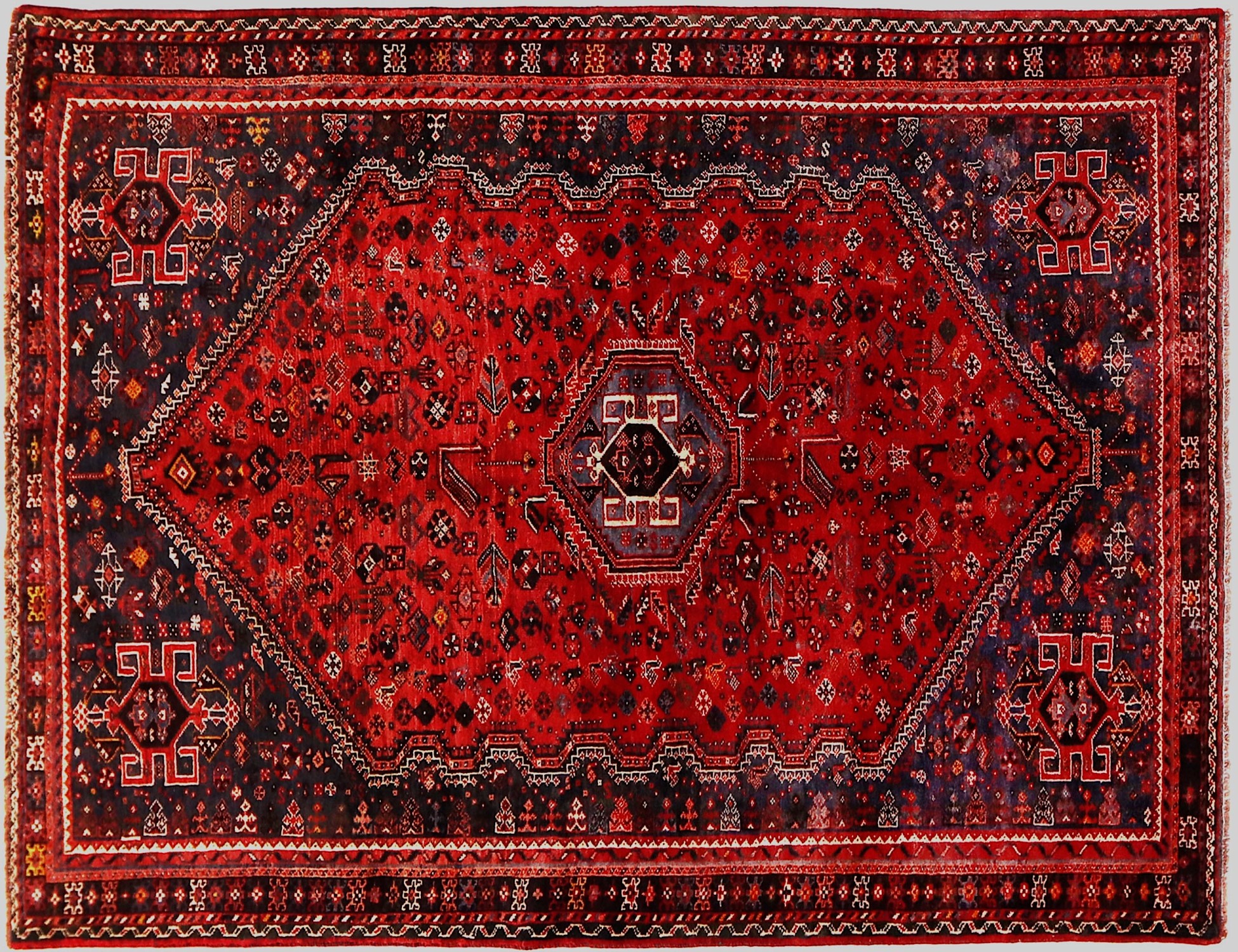 Shiraz   282 x 174 cm
