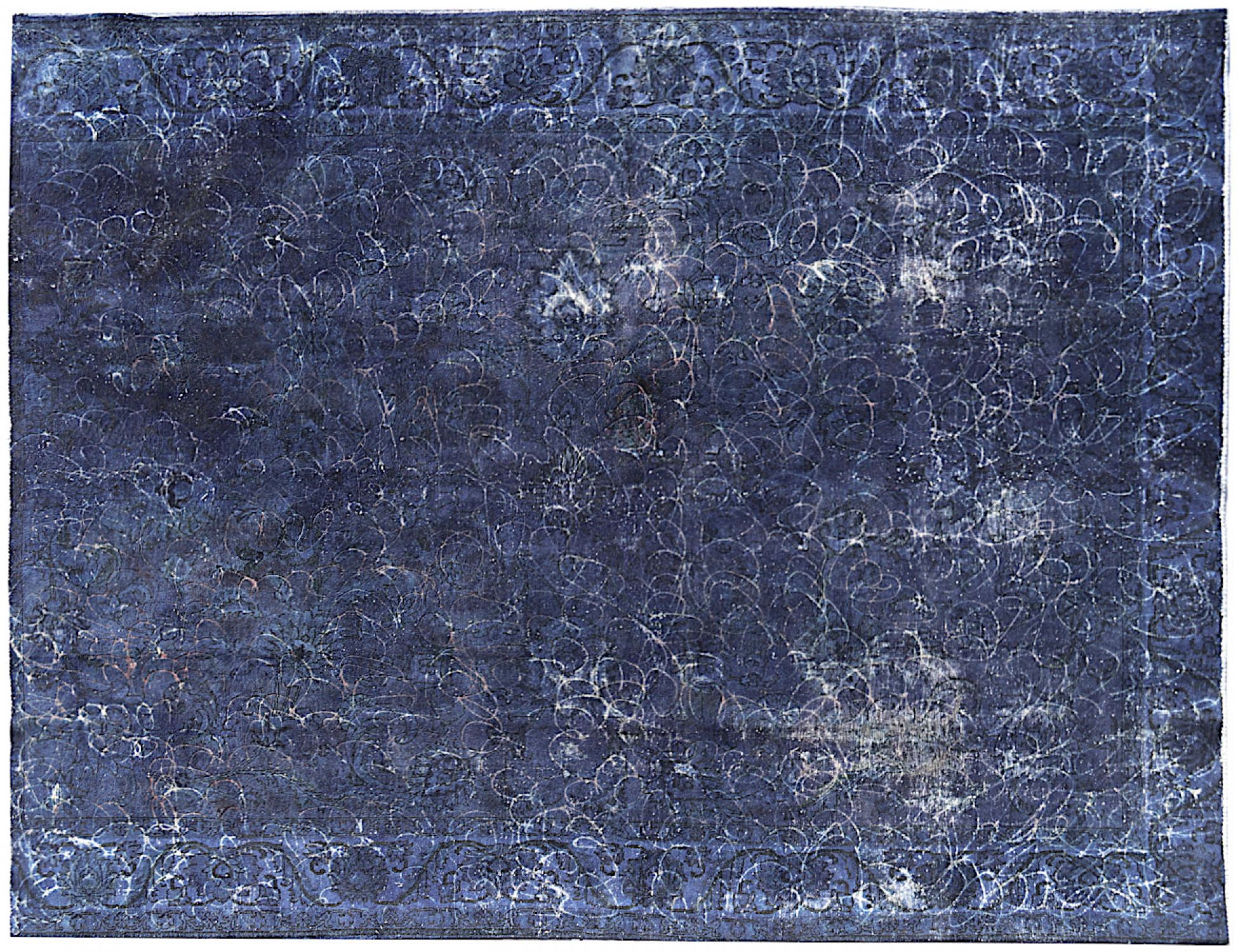 Vintage Carpet  sininen <br/>330 x 273 cm