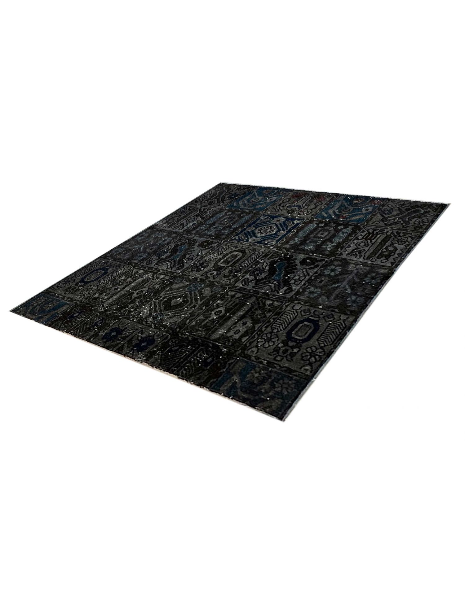 Vintage Carpet   123 x 141 cm