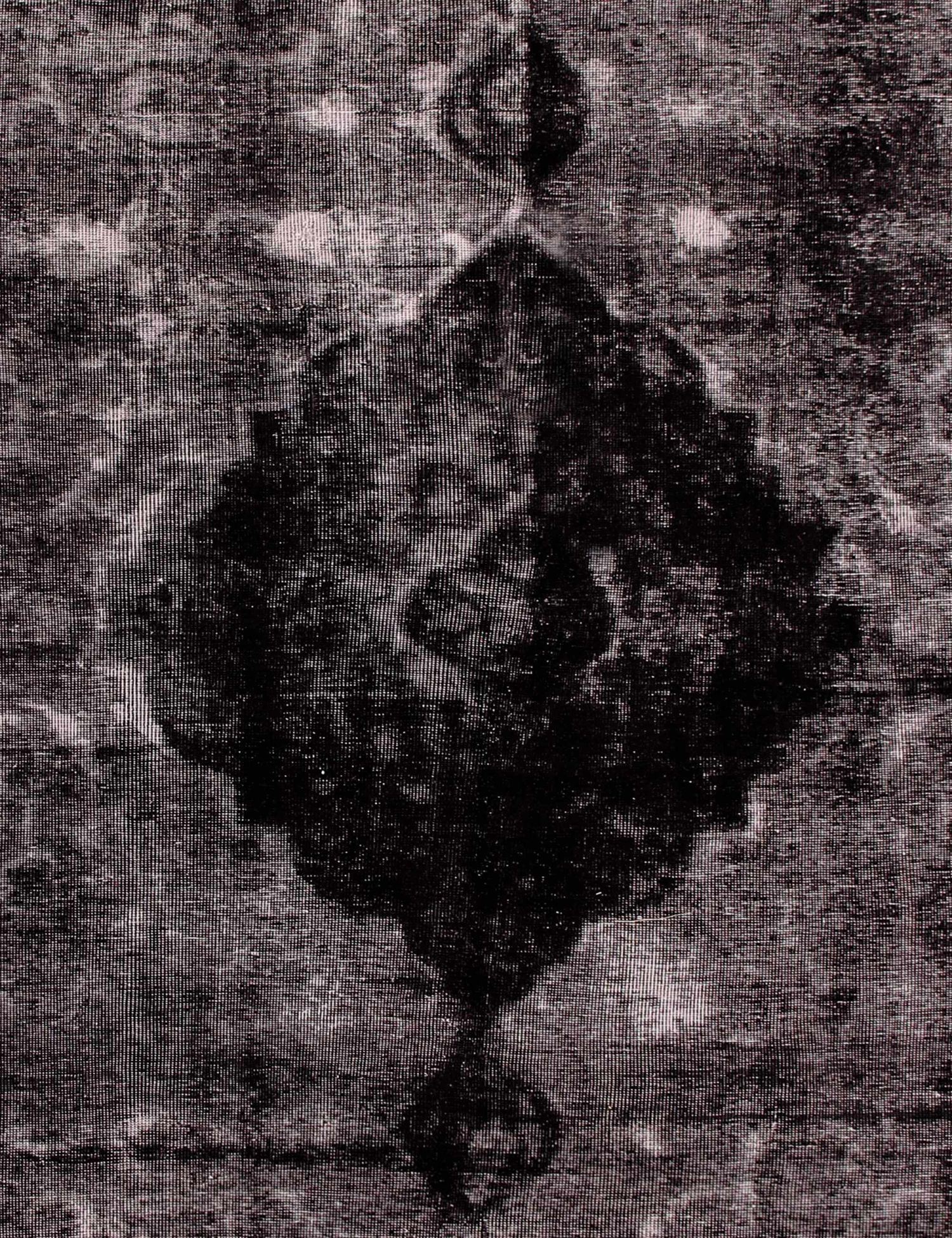 Persialaiset vintage matot  musta <br/>329 x 220 cm