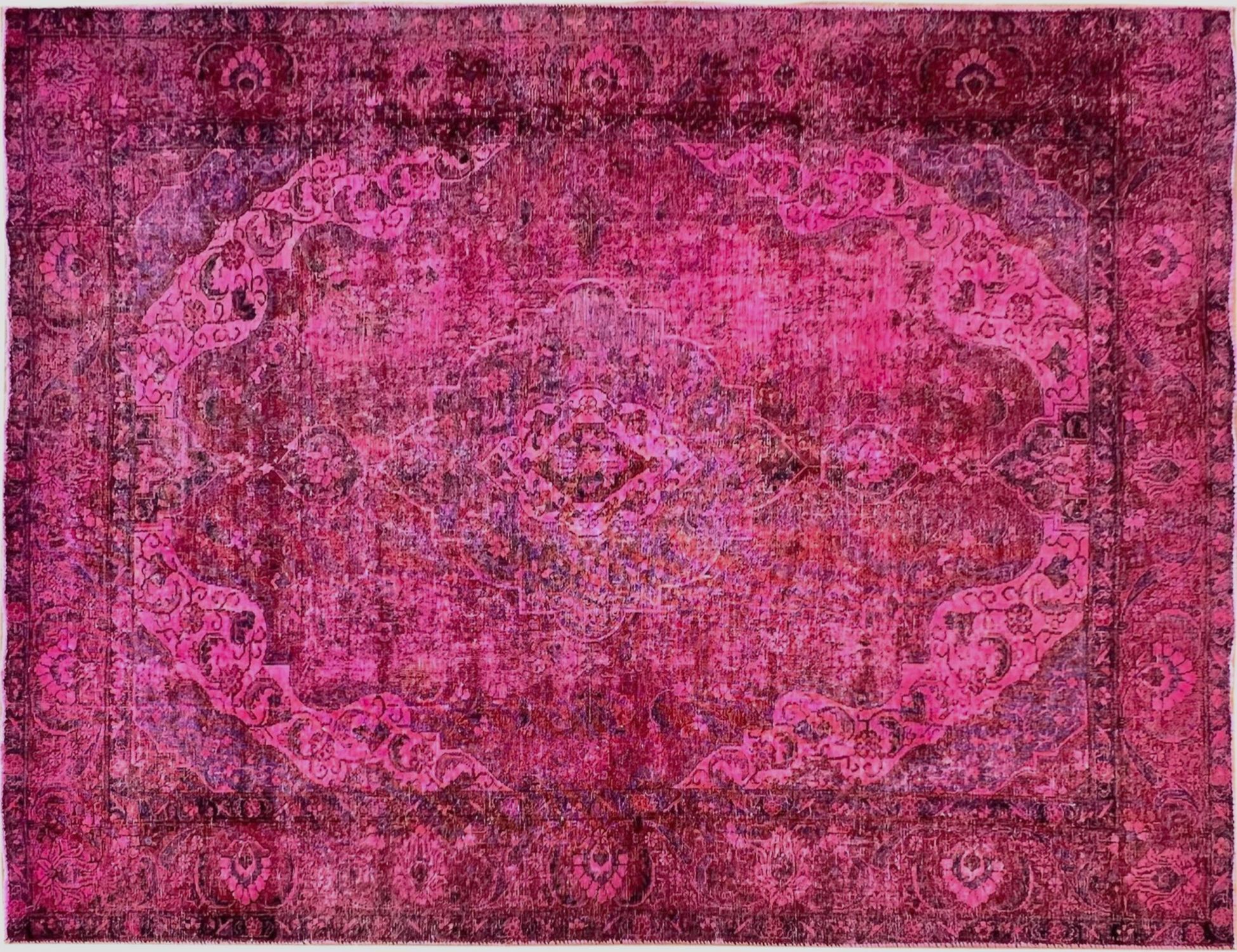 Vintage Teppich  rot <br/>274 x 190 cm