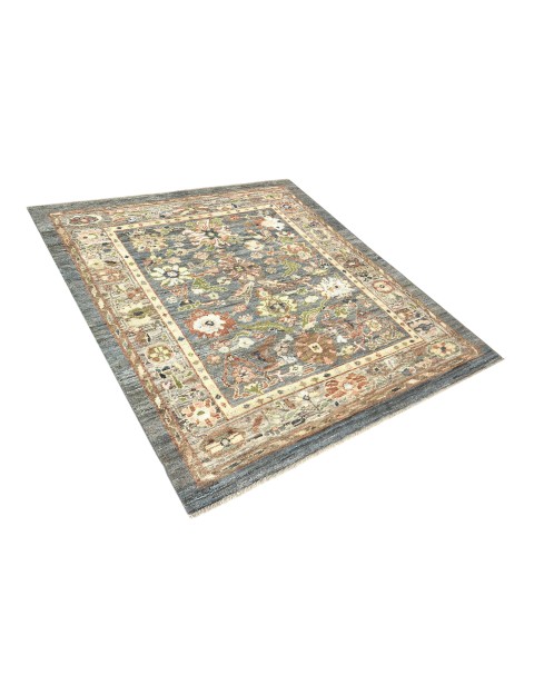 Persian Rug  <br/>212 x 160 cm