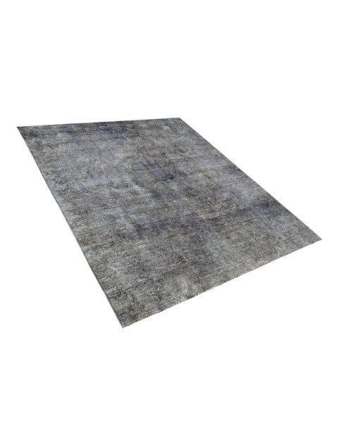 Vintage Carpet  <br/>275 x 188 cm