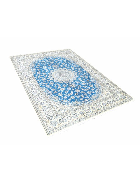 Nain  <br/>308 x 200 cm