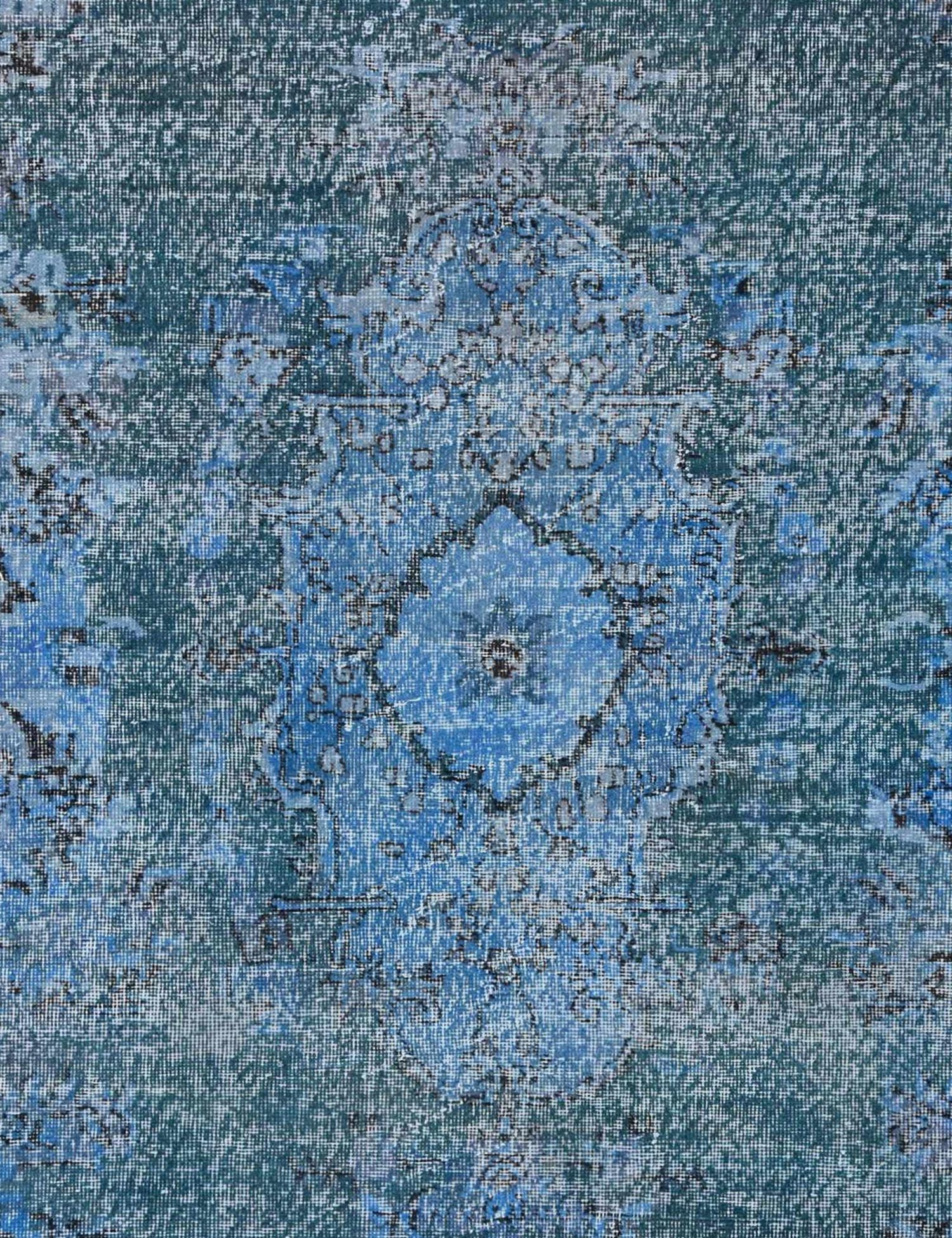 Vintage Carpet   250 x 172 cm
