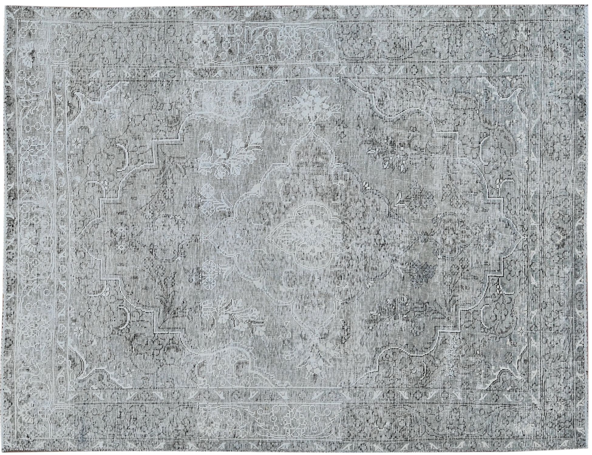 Vintage Teppich  grau <br/>191 x 141 cm