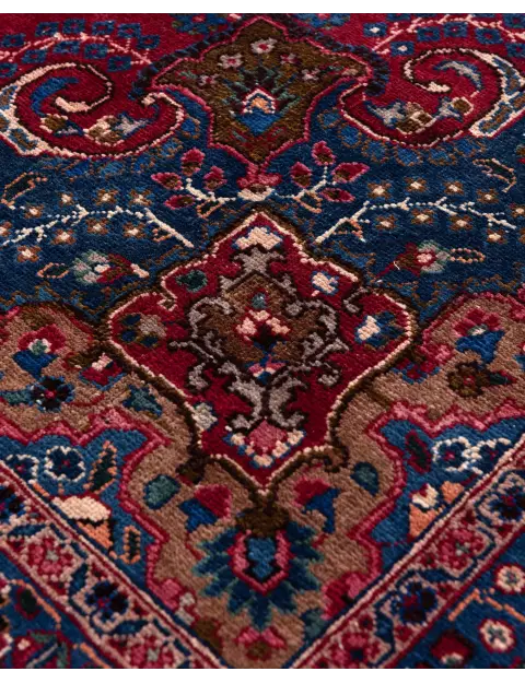 Rosso Persiano Khorasan  240 x 147 cm