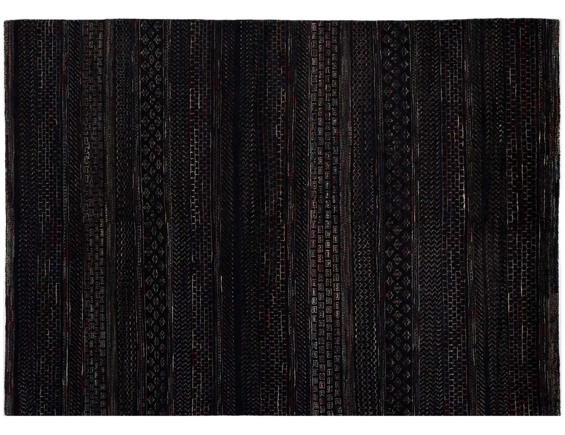 Svart text_origin_4 Gabbeh 245 x 168 cm