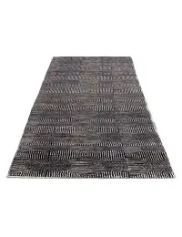 Svart text_origin_4 Gabbeh 371 x 79 cm - view 1