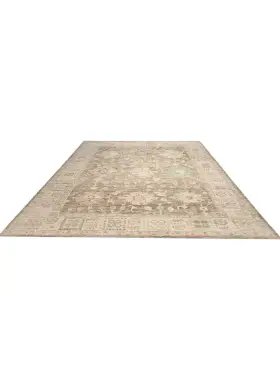 Grau Pakistan Ziegler Teppich 323 x 276 cm - view 1
