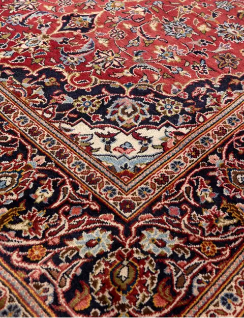 Rosso Persiano Kashan Patina  228 x 145 cm