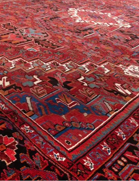 Rosso Persiano Heriz  370 x 307 cm
