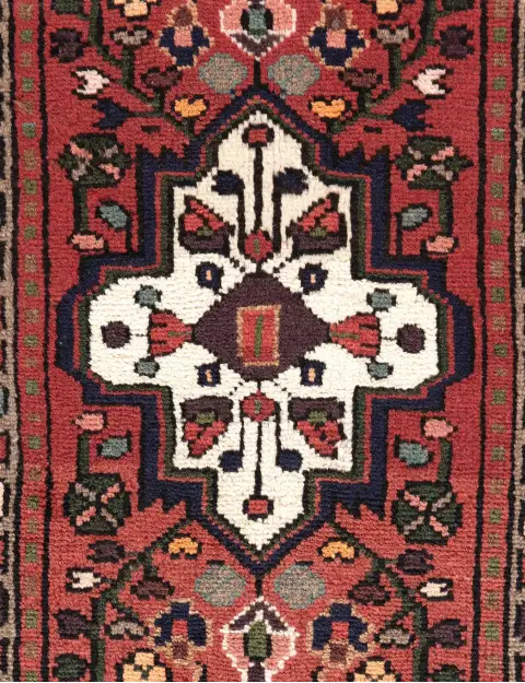 Punainen Persia Hamadan  114 x 64 cm