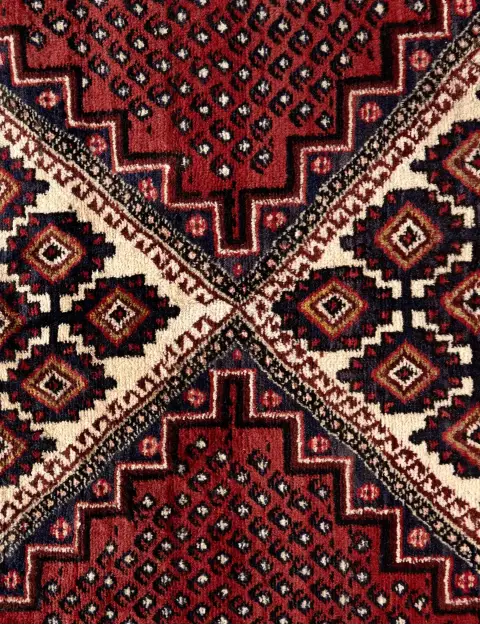 Punainen Persia Hamadan  255 x 150 cm