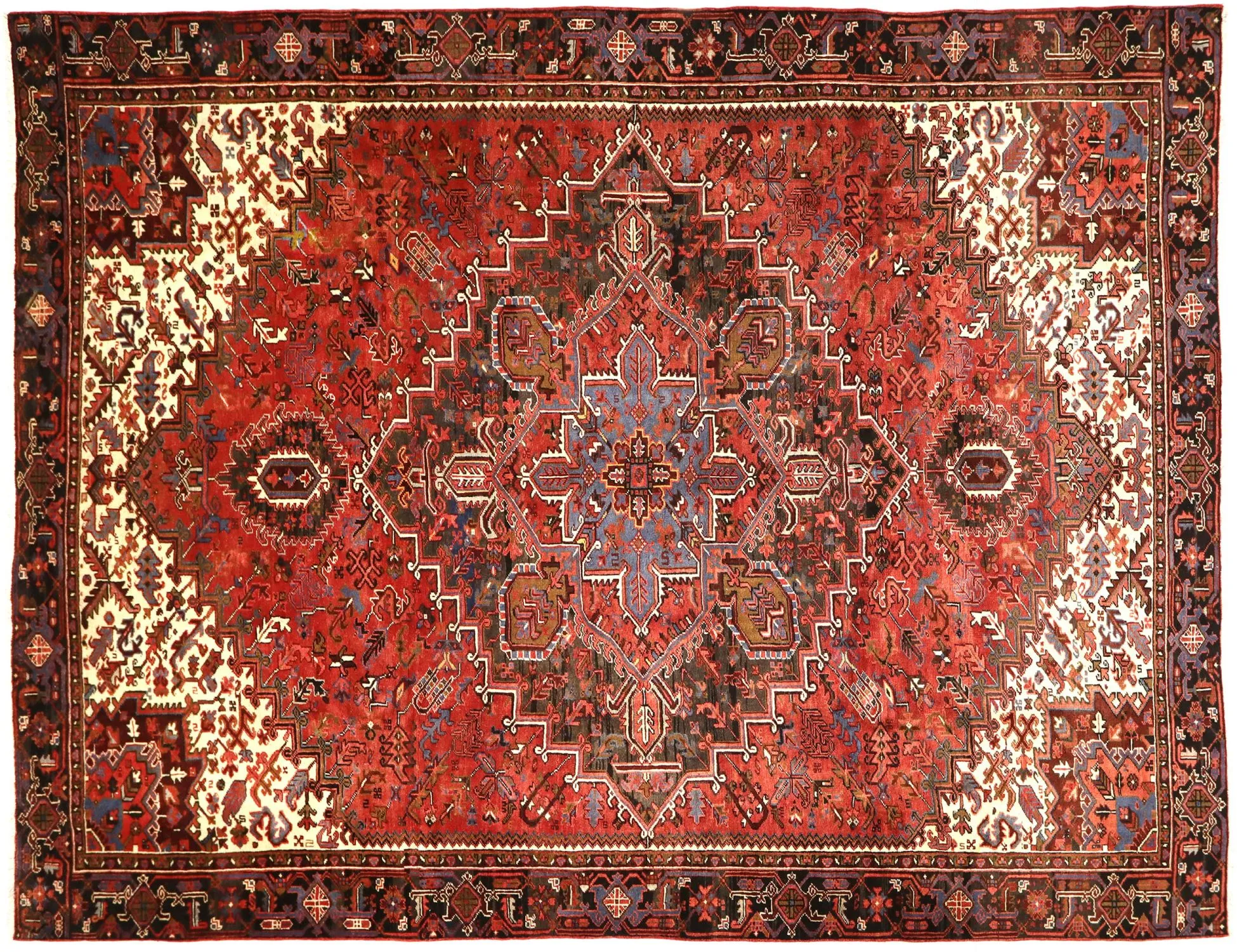 Heriz  red   388 x 293 cm